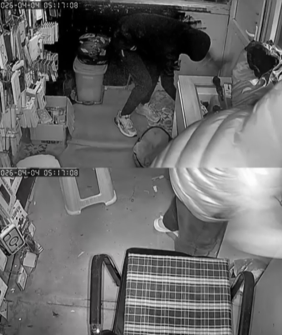 Hırsızlık anında ’Sadece sıfır telefonları al’ diyen suç makinası hırsız ve çırağı tutuklandı
