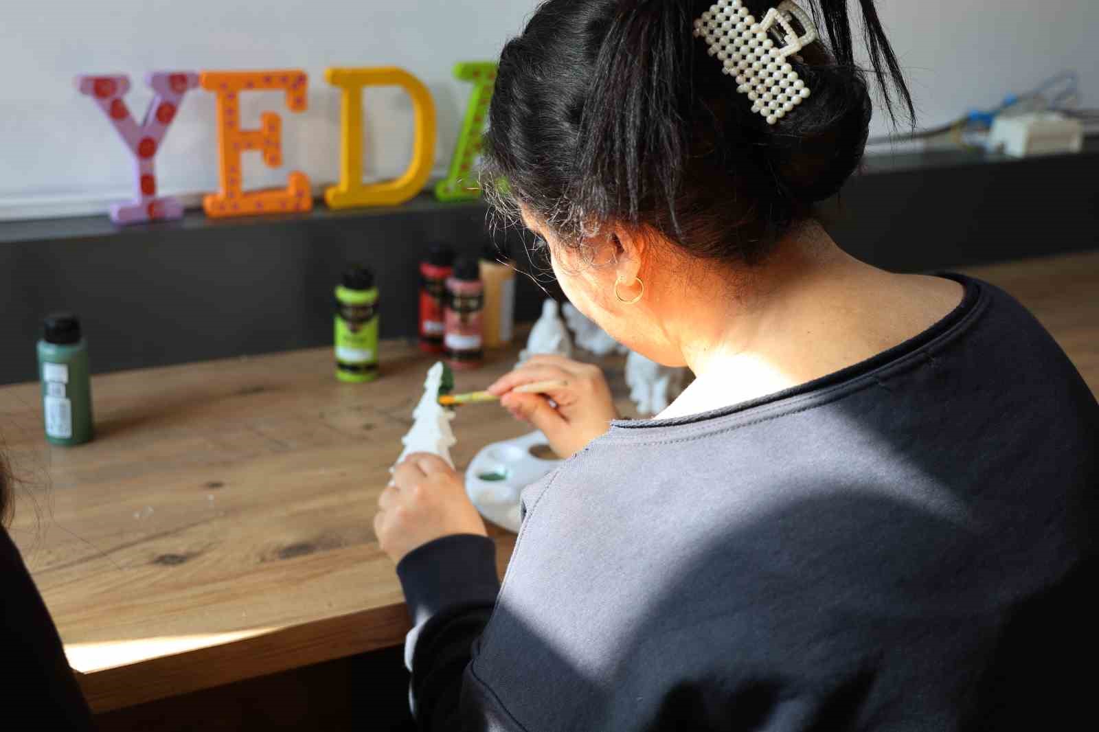 Hırsızlık yapıp milyonlar kaybettiği sanal kumardan YEDAM desteğiyle kurtuldu
Hırsızlık yapıp milyonlar kaybettiği sanal kumardan YEDAM desteğiyle kurtuldu