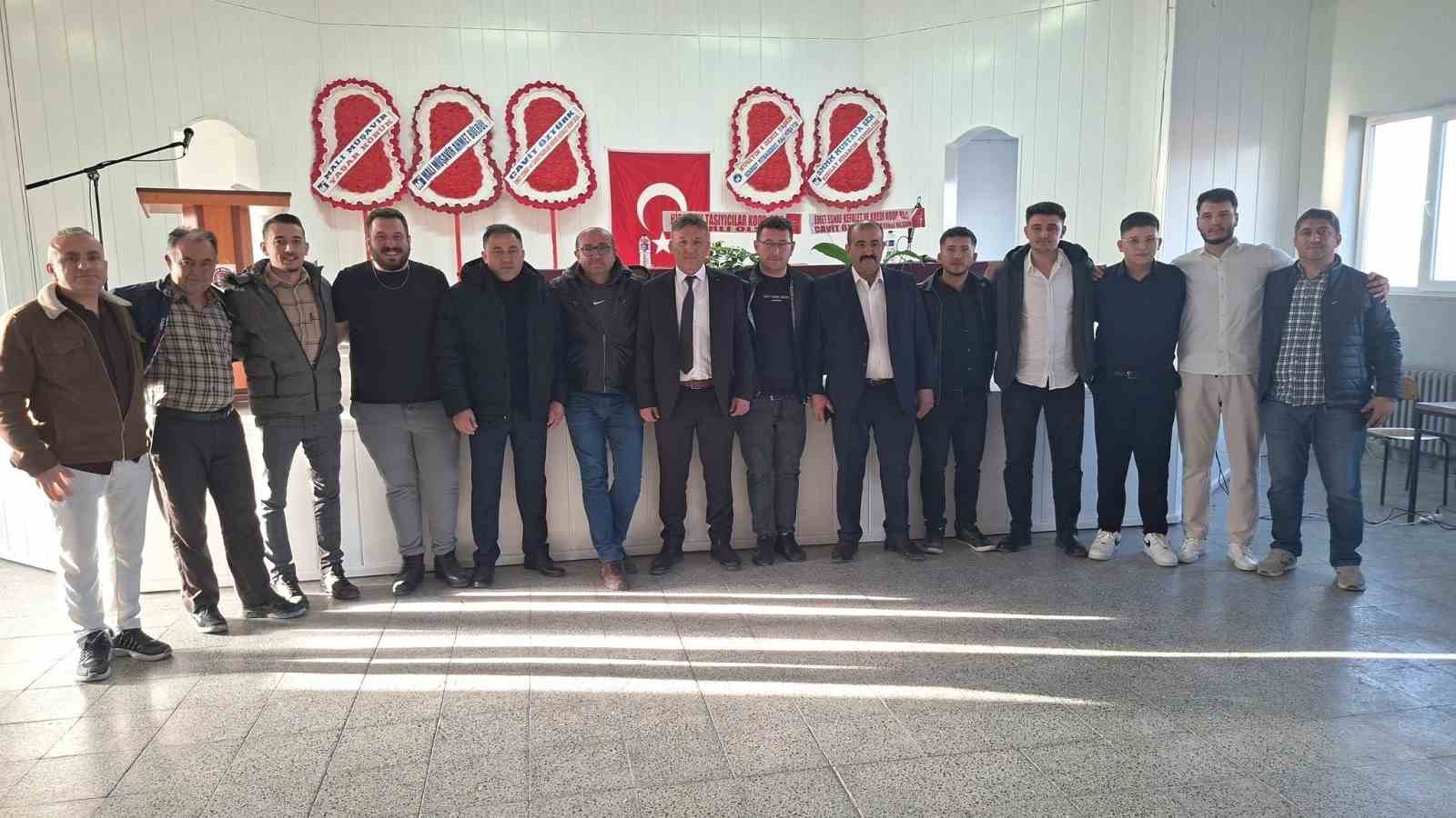 Hisarcık Esnaf ve Sanatkârlar Odası’nda başkanlığa Süleyman Çelik seçildi
