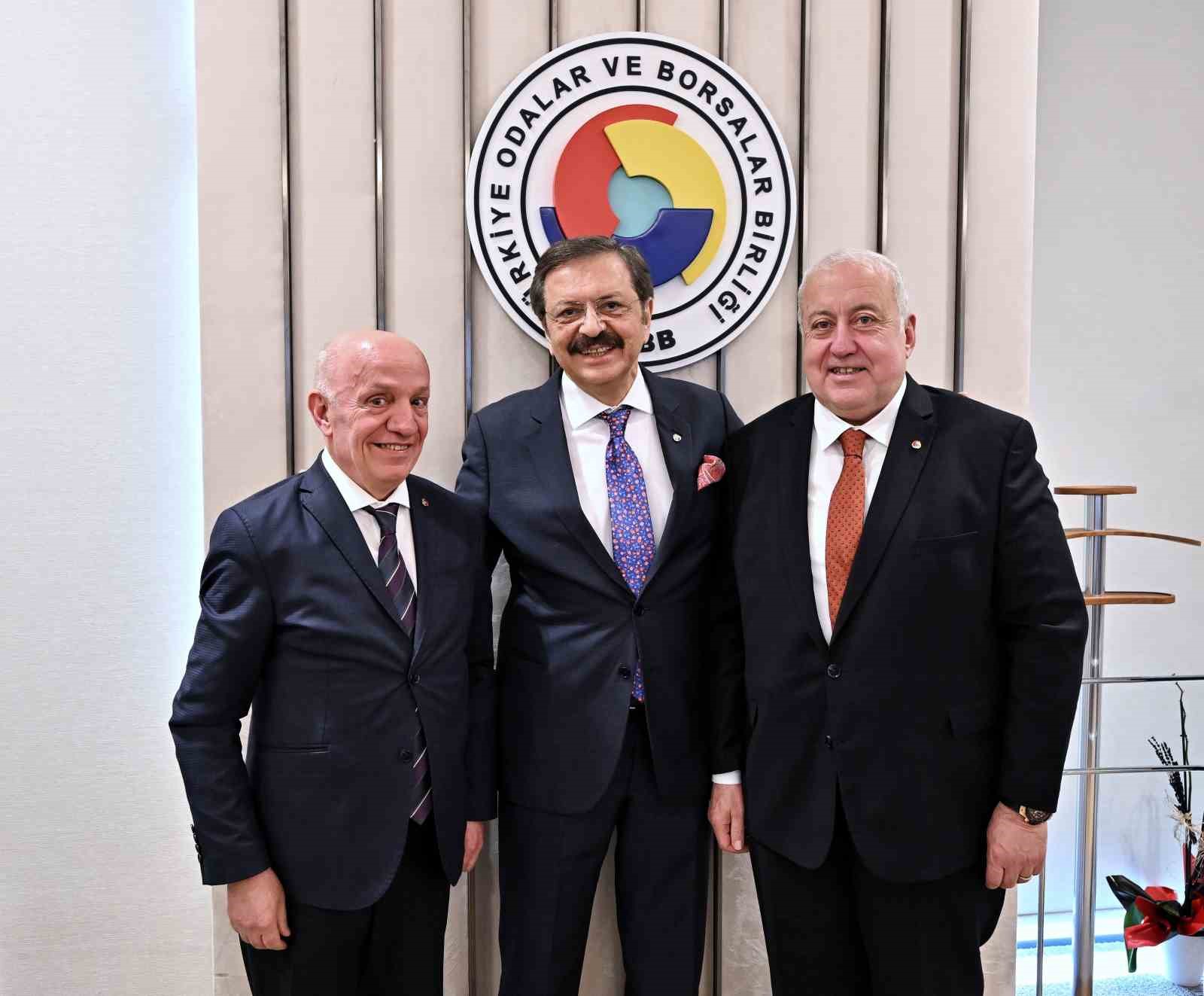 Hisarcıklıoğlu’na Samsun daveti: Çarşamba’daki projeler masaya yatırıldı
Hisarcıklıoğlu’na Samsun daveti: Çarşamba’daki projeler masaya yatırıldı