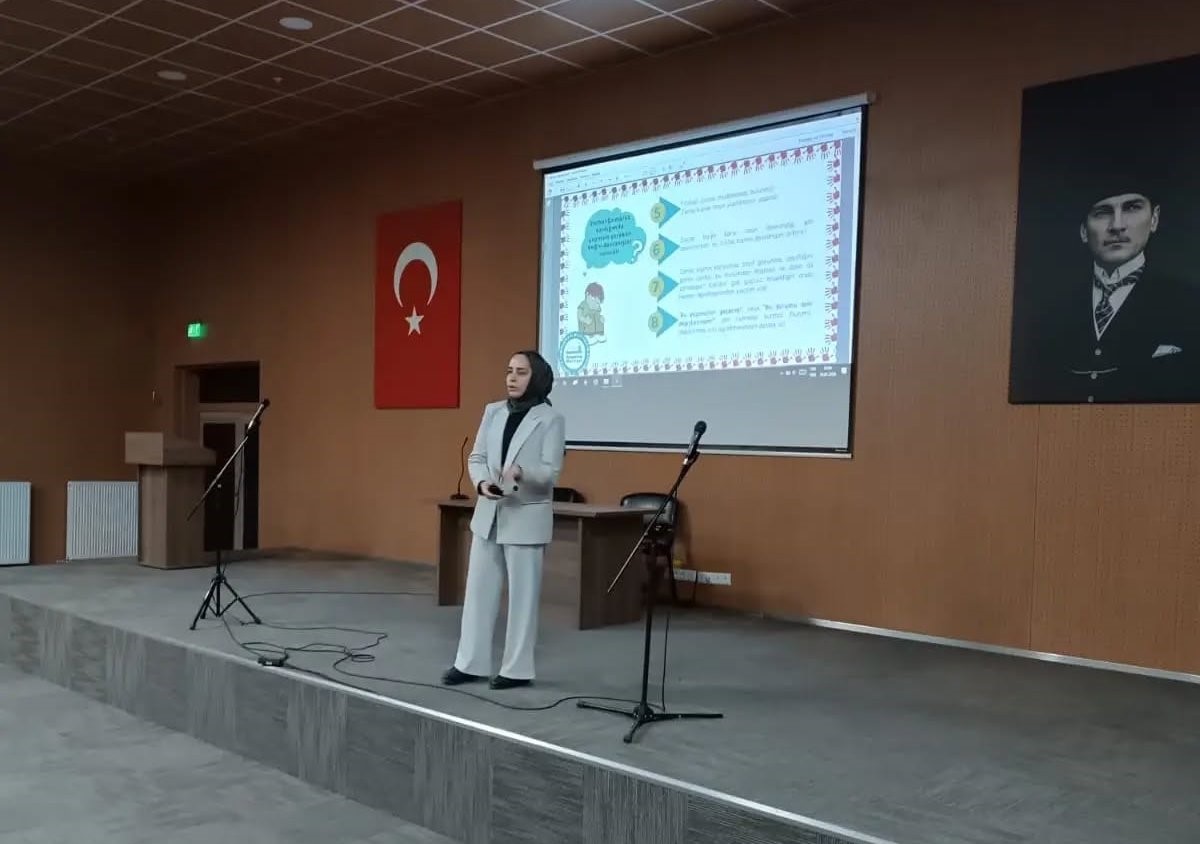 Hisarcık’ta öğrencilere yönelik bilinçlendirme eğitimleri
