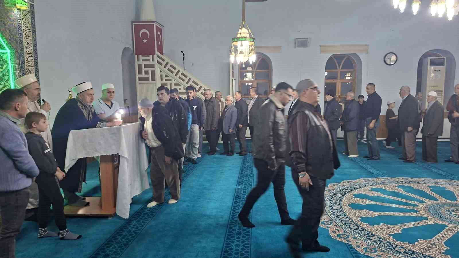 Hisarcık’ta sakal-ı şerif ziyareti
