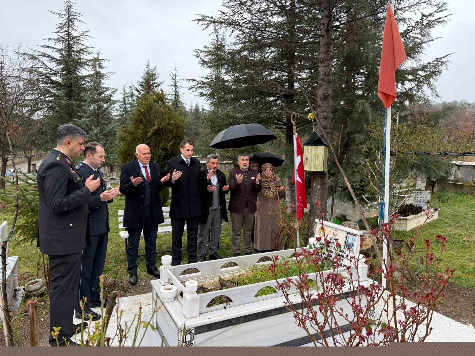 Hisarcık’ta şehit ailesi ve gazilere bayram ziyareti
