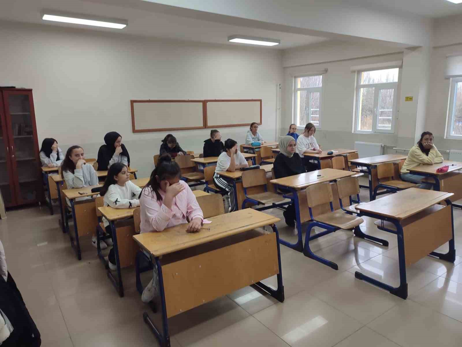 Hisarcık’ta Siyer-i Nebi bilgi yarışması
