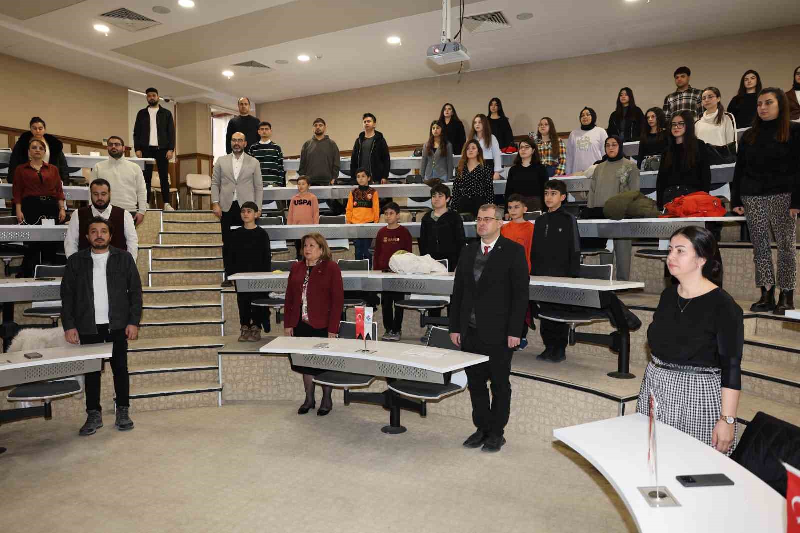 HKÜ’de Çanakkale Deniz Zaferi ve İstiklal Marşı ruhu anlatıldı
