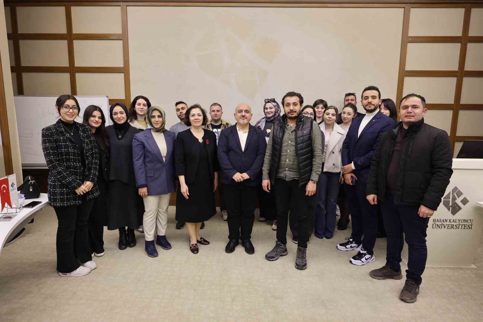 HKÜ’de "Mezopotamya’dan Günümüze: Gılgamış Destanı" konferansı düzenlendi
