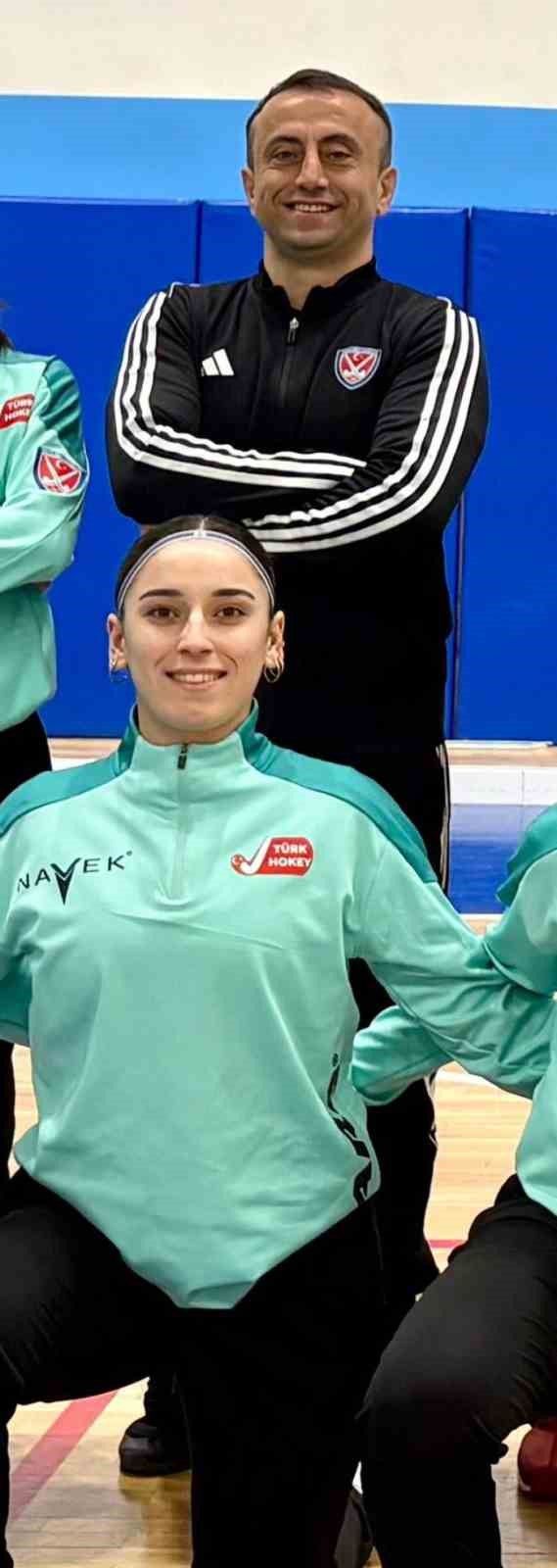 Hokeyde Avrupa’nın en iyisi Ege Yıldızları’nda
