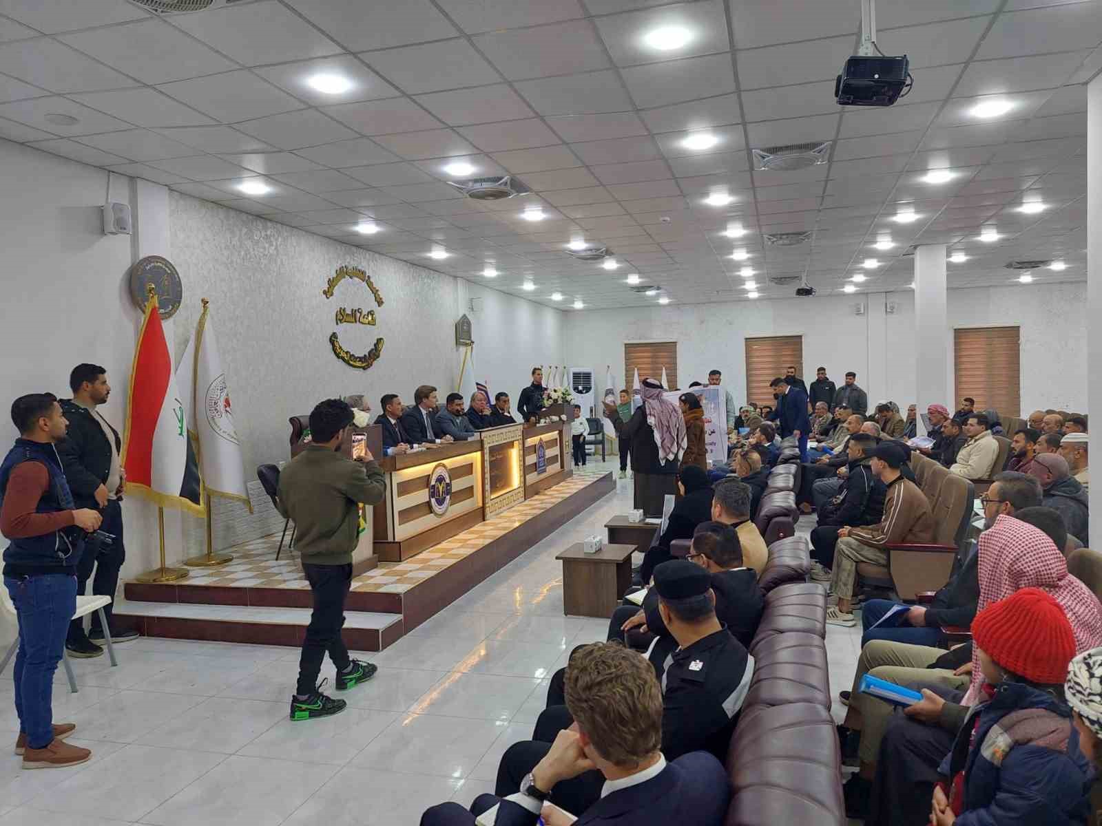 Hollanda, Kerkük saldırısındaki sivil kayıplar nedeniyle 10 yıl sonra özür diledi
Hollanda, Kerkük saldırısındaki sivil kayıplar nedeniyle 10 yıl sonra özür diledi