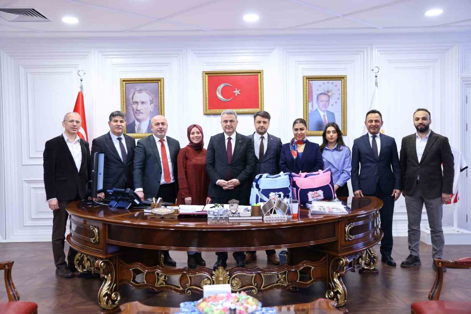 ‘Hoş Geldin Bebek’ projesi: İlk hediye belediyeden
