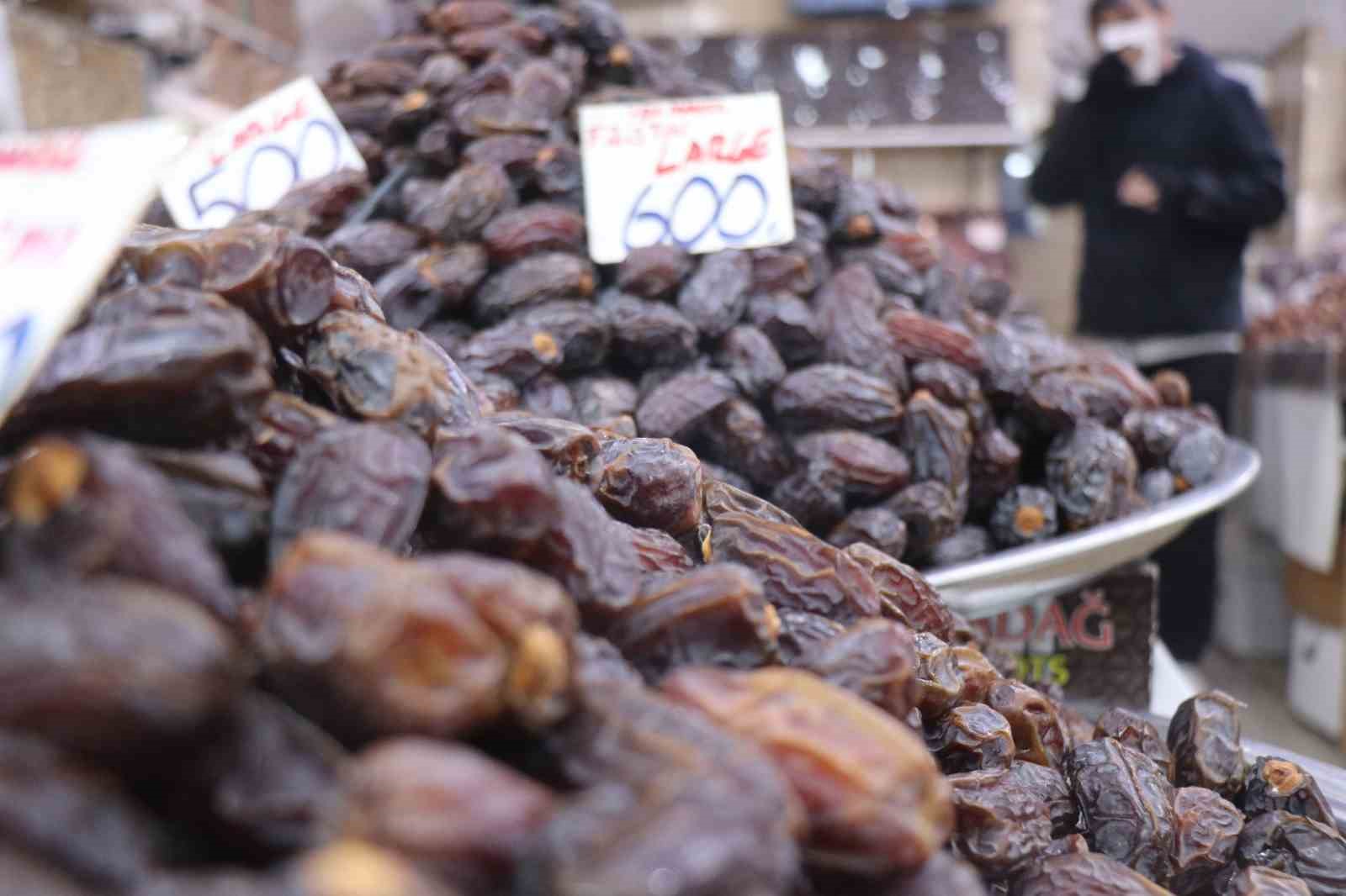 Hurma tezgahlarında ’İsrail’ hassasiyeti

