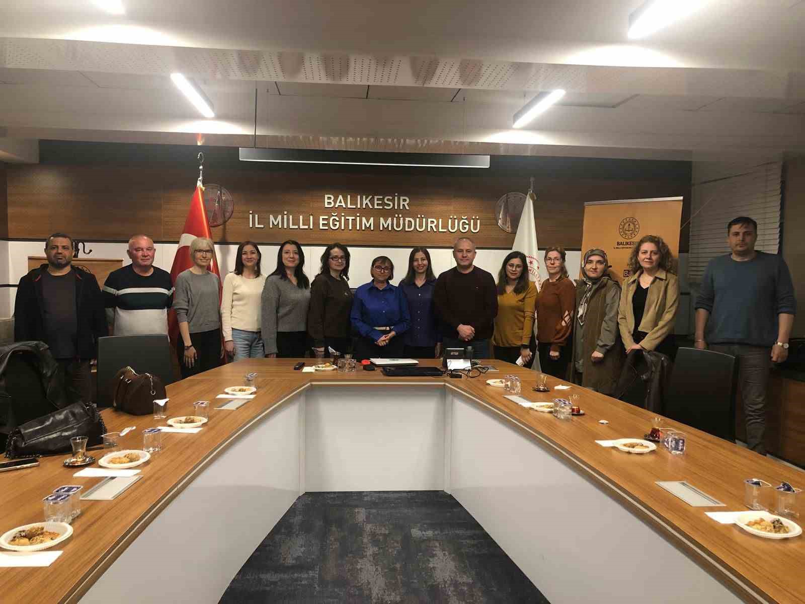 ’Hürrem Sultan’ Öğretmenler Akademisinde konuşuldu
