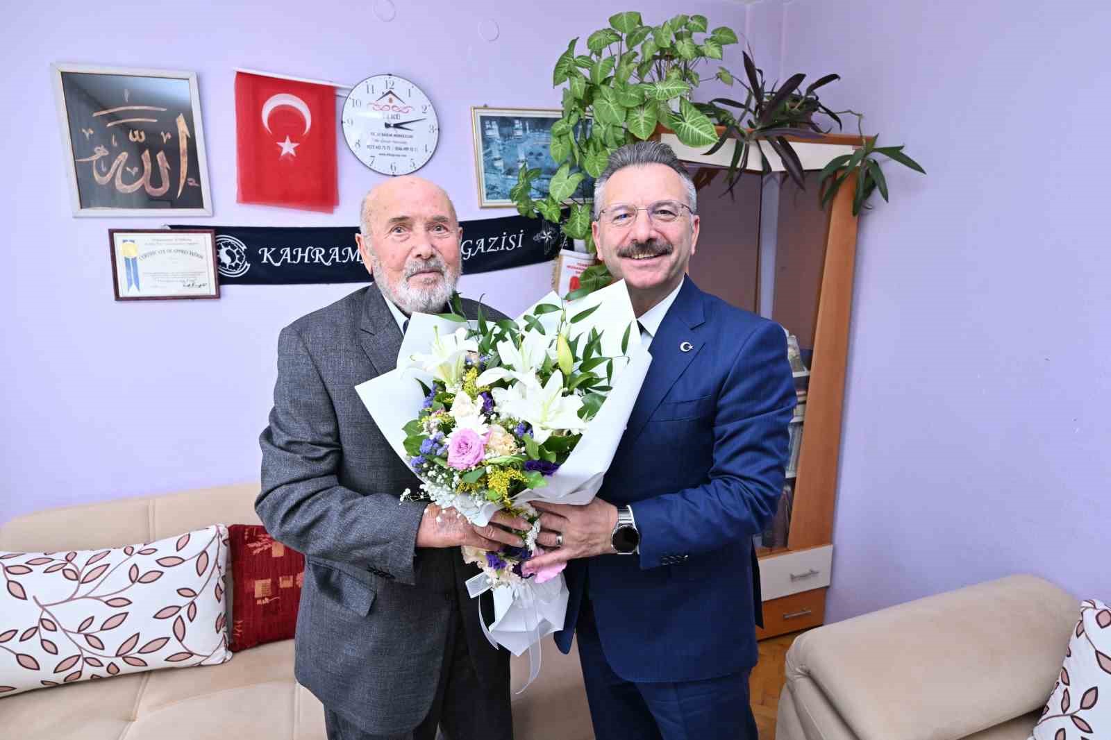 Hüseyin Aksoy, kesintisiz 25 yıllık valilik görevini noktaladı
