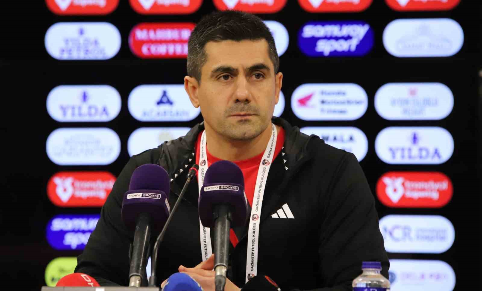 Hüseyin Çayır: "Çok iyi oynadığımız bir maçı kaybetmenin üzüntüsünü yaşıyoruz"
