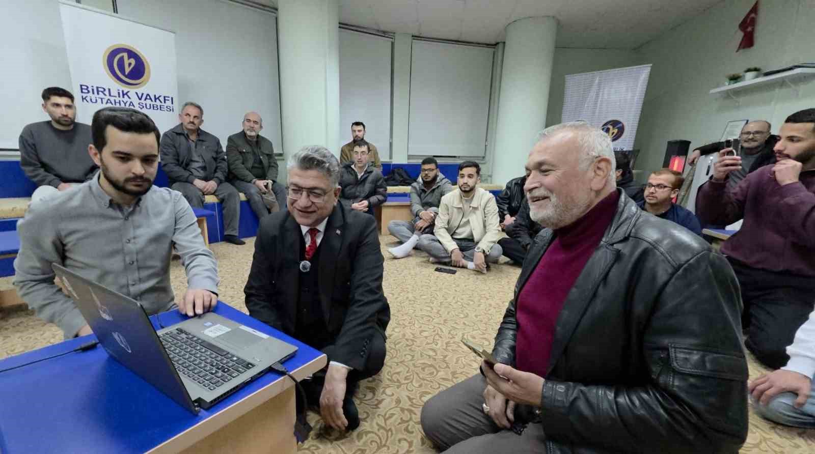 İçişleri Bakan Yardımcısı Ali Çelik, Kütahya’daki sahur programına canlı bağlantıyla katıldı
