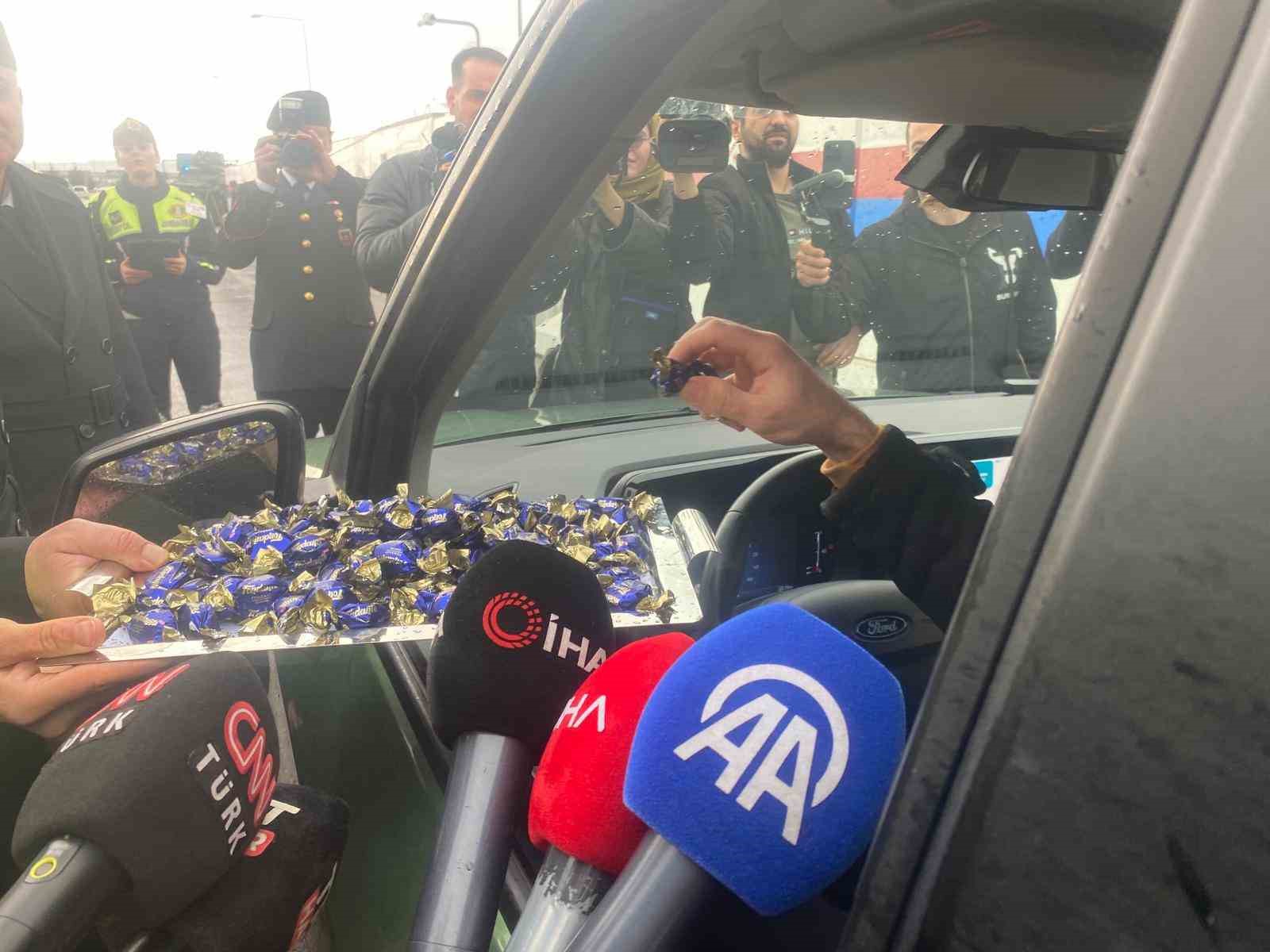 İçişleri Bakan Yardımcısı Yiğitbaşı: "Sahada 313 bin 745 personelimizle büyük bir özveriyle çalışıyoruz"
İçişleri Bakan Yardımcısı Yiğitbaşı: "Sahada 313 bin 745 personelimizle büyük bir özveriyle çalışıyoruz"