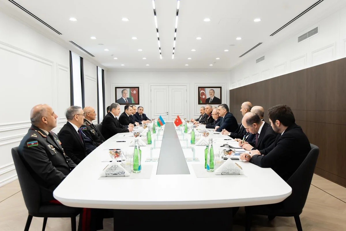 İçişleri Bakanı Çiftçi, Azerbaycanlı mevkidaşı Eyvazov ile bir araya geldi
