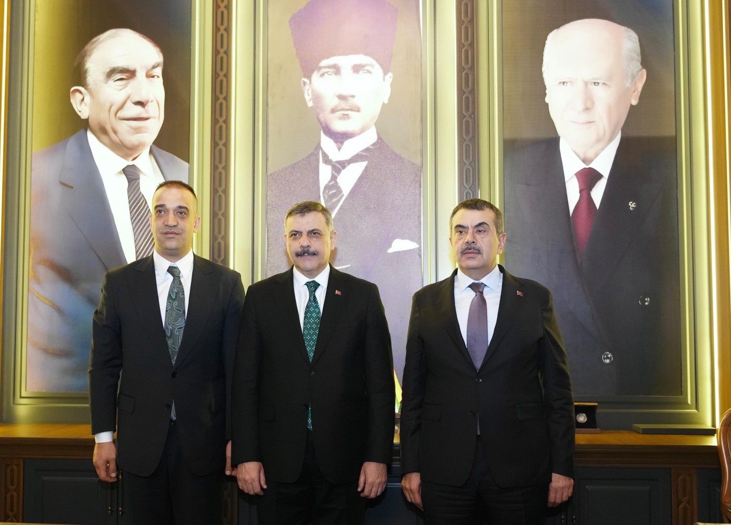 İçişleri Bakanı Çiftçi ve Milli Eğitim Bakanı Tekin’den MHP’ye ziyaret
