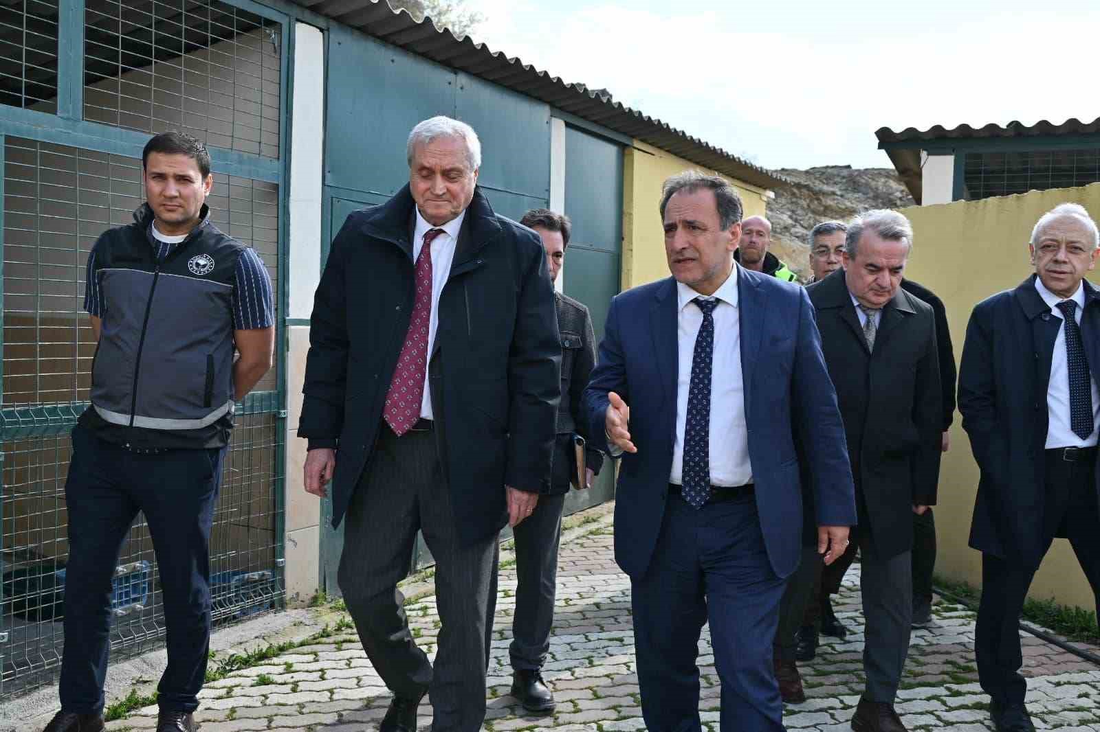 İçişleri Bakanlığından vahşet yaşanan barınakta inceleme
