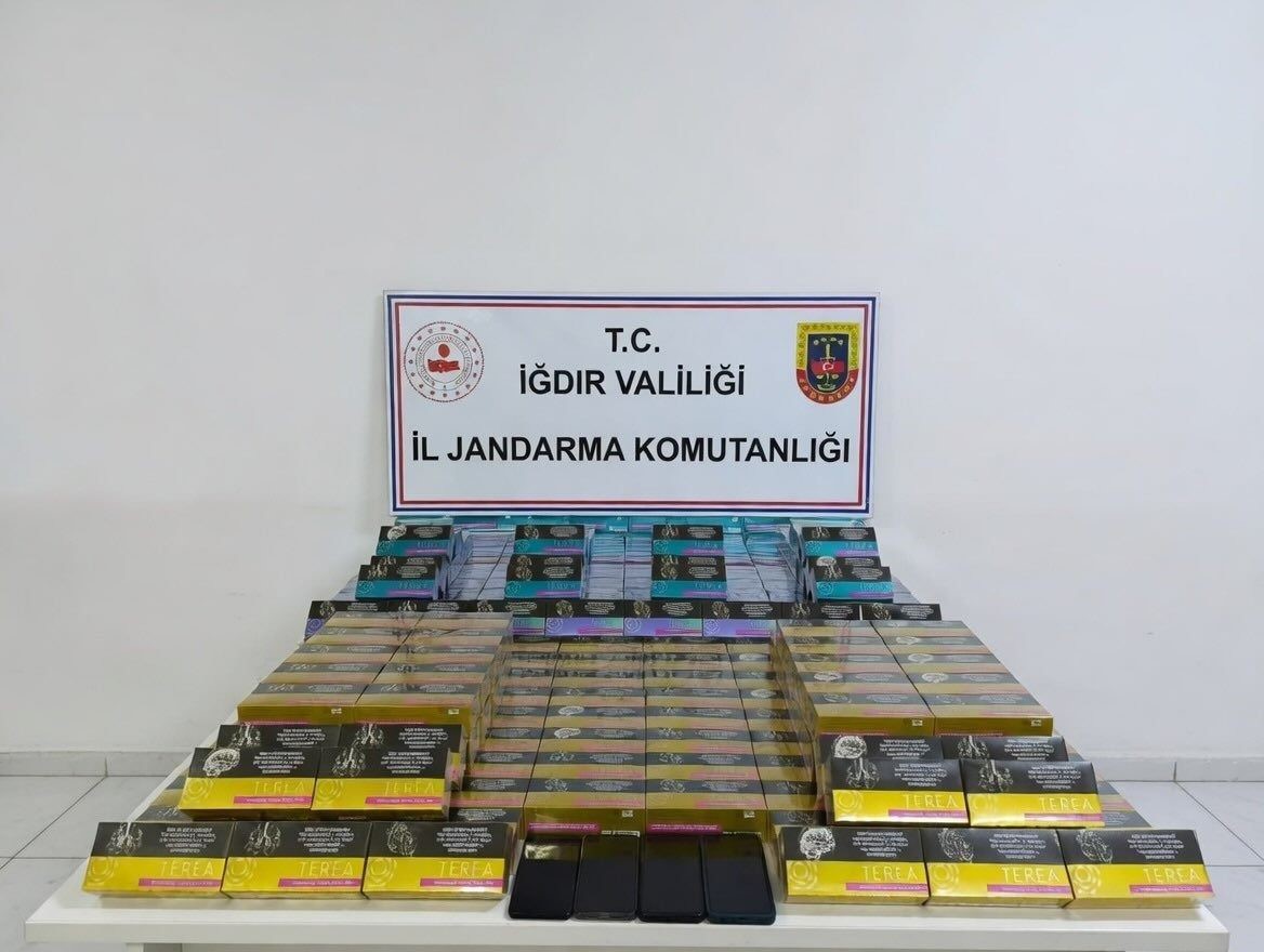 Iğdır İl Jandarma Komutanlığı’ndan kaçak elektronik sigara operasyonu
