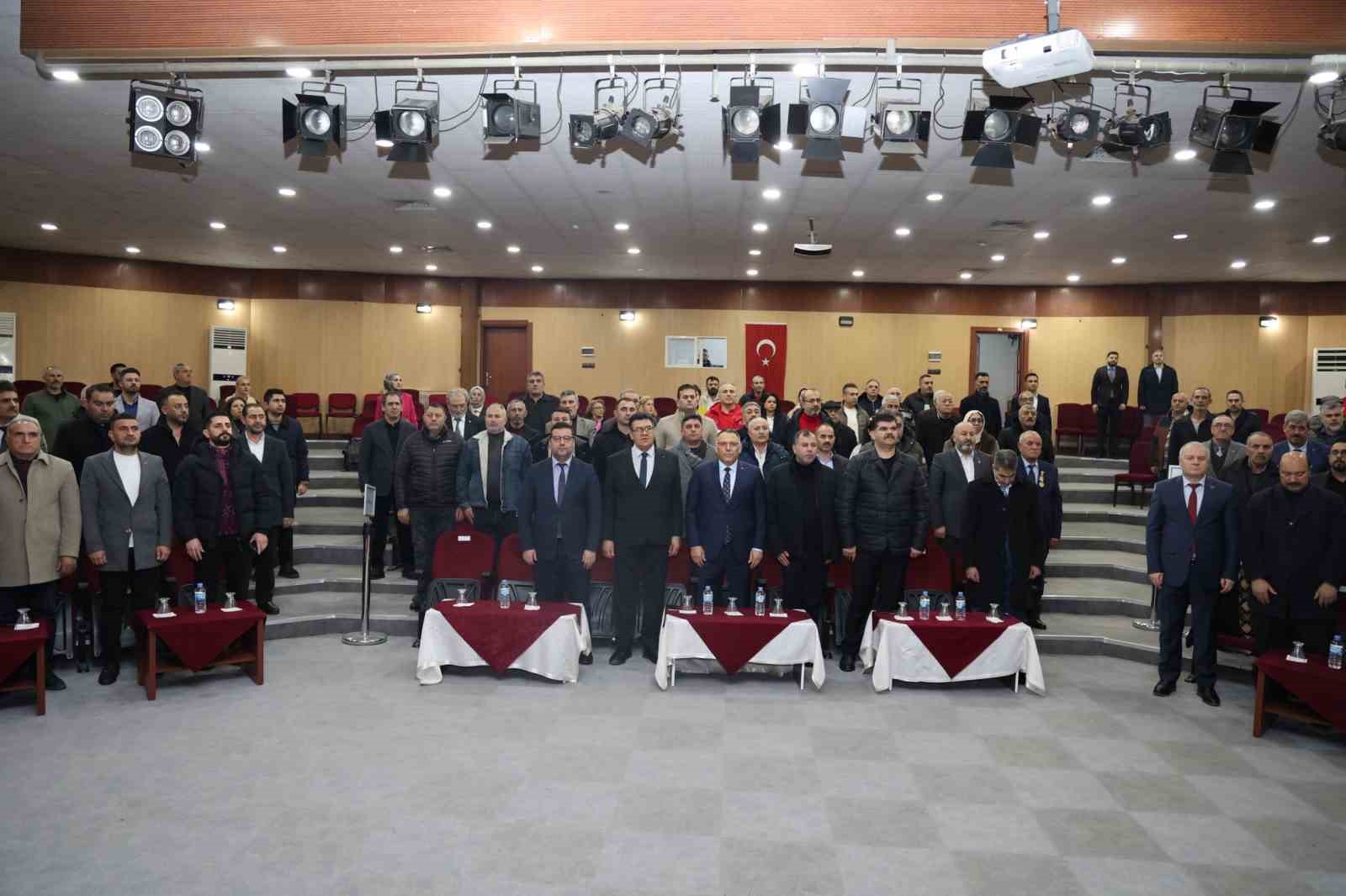 Iğdır Üniversitesi STK’larla güç birliği yaptı: 100’ü aşkın temsilci istişare toplantısında buluştu
Iğdır Üniversitesi STK’larla güç birliği yaptı: 100’ü aşkın temsilci istişare toplantısında buluştu