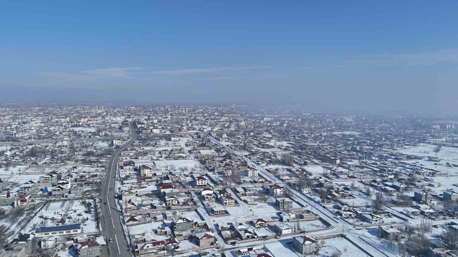 Iğdır’da kış güzelliği havadan görüntülendi
