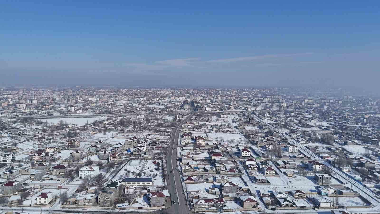 Iğdır’da kış güzelliği havadan görüntülendi
