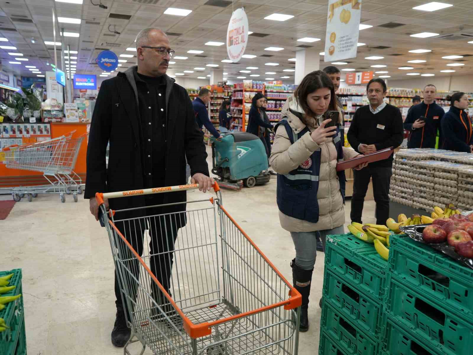 Iğdır’da ramazan öncesi fahiş fiyat denetimleri sıklaştırıldı
