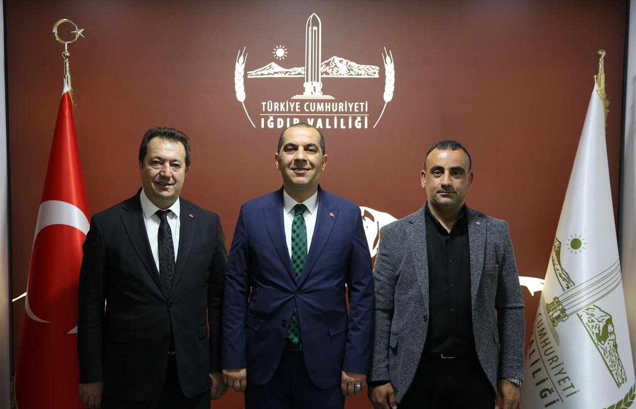 İHA’dan Vali Taşolar’a ziyaret
