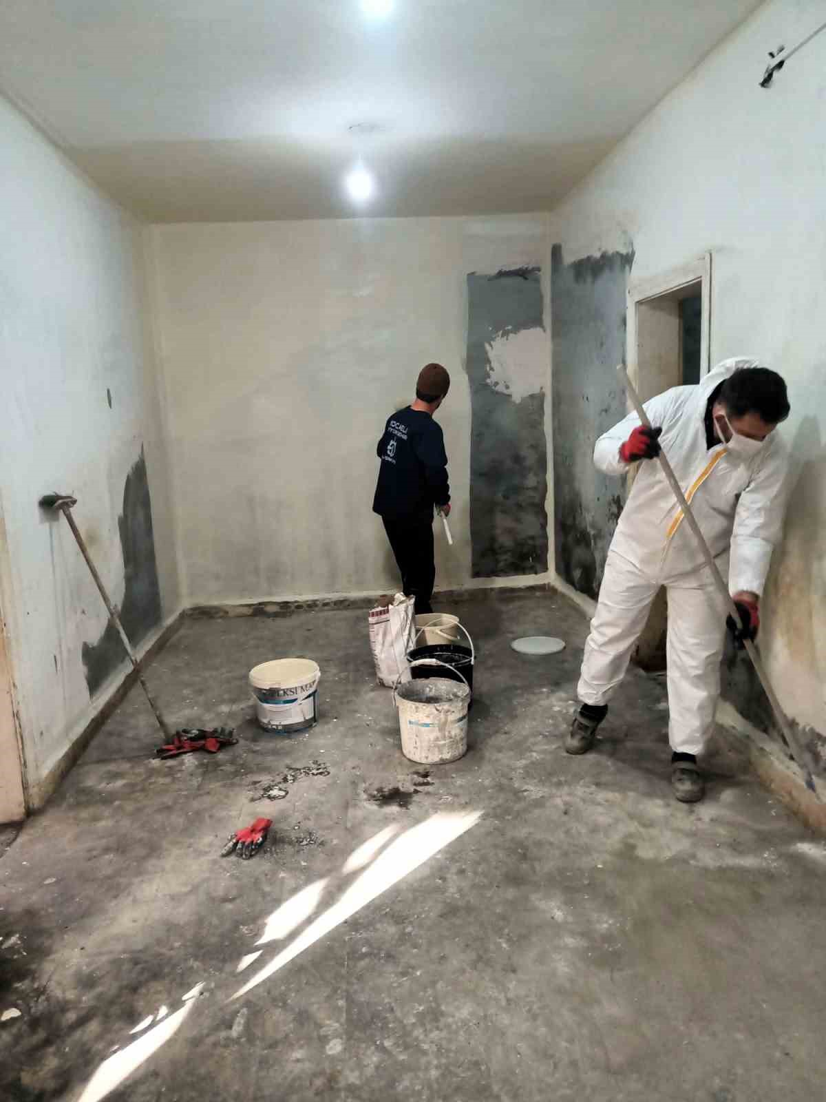 İhtiyaç sahiplerinin evlerine bakım ve onarım müdahalesi
