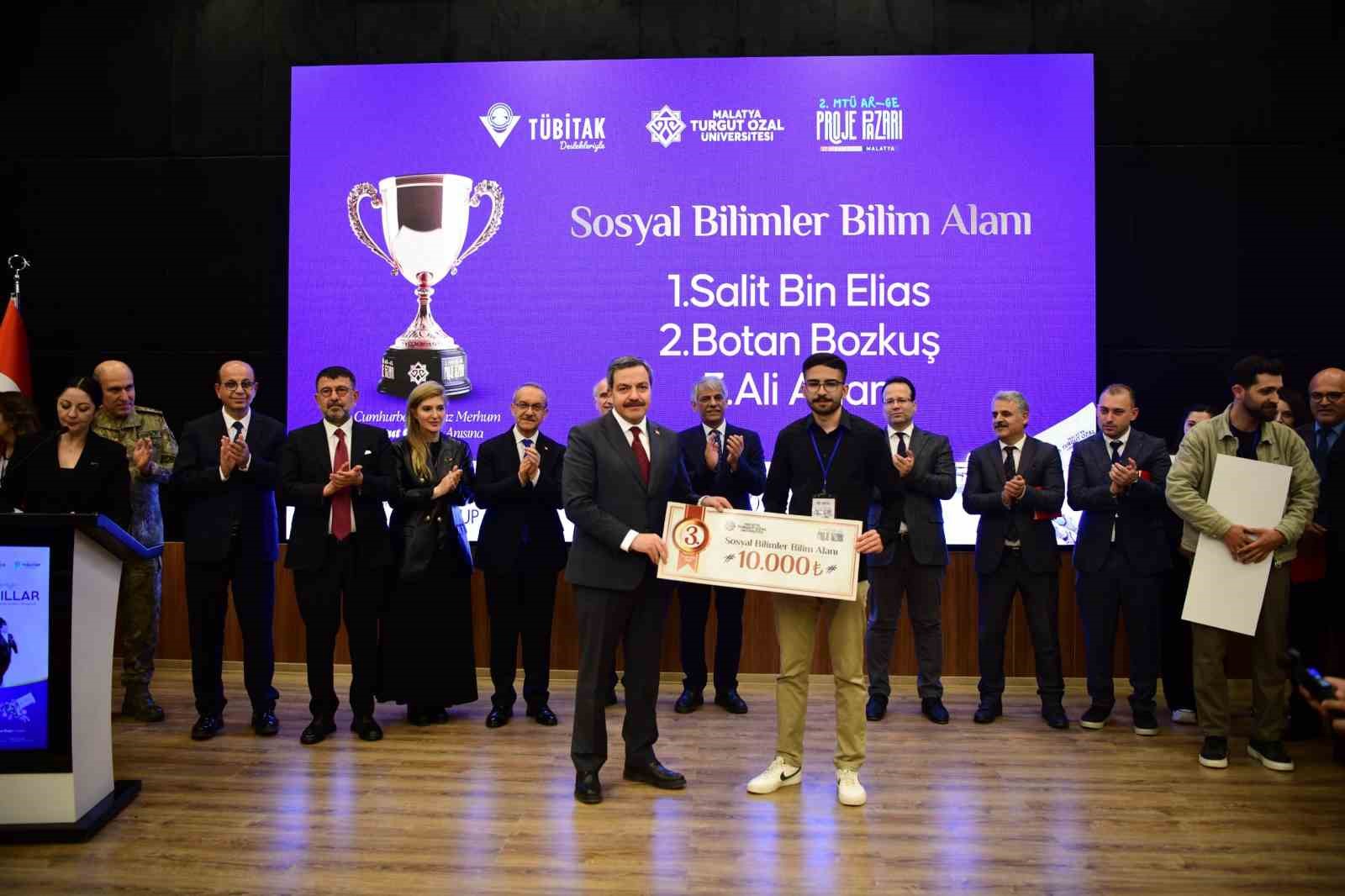 II. MTÜ Ar-Ge Proje Pazarı Yoğun Katılımla Gerçekleştirildi
