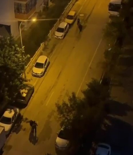 İki grup arasındaki tüfekli kavga kamerada
