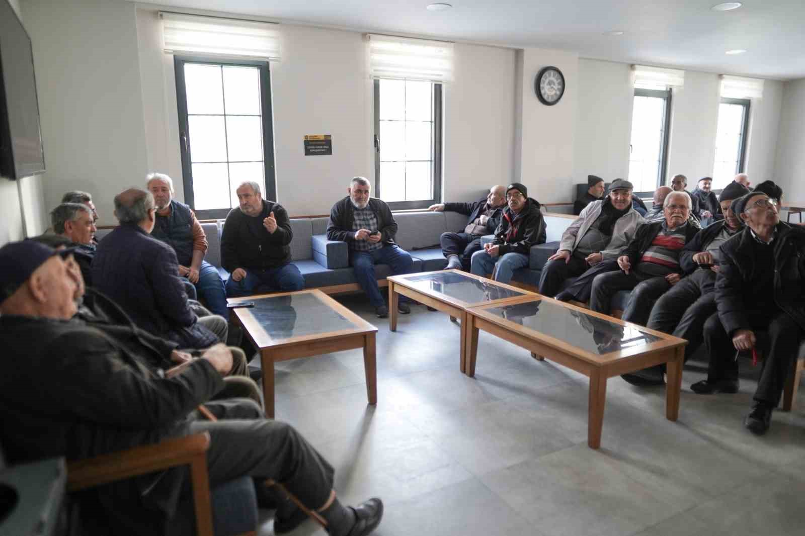İkinci bahar evleri Ramazan ayında koca çınarlar için huzurun adresi oldu
İkinci bahar evleri Ramazan ayında koca çınarlar için huzurun adresi oldu