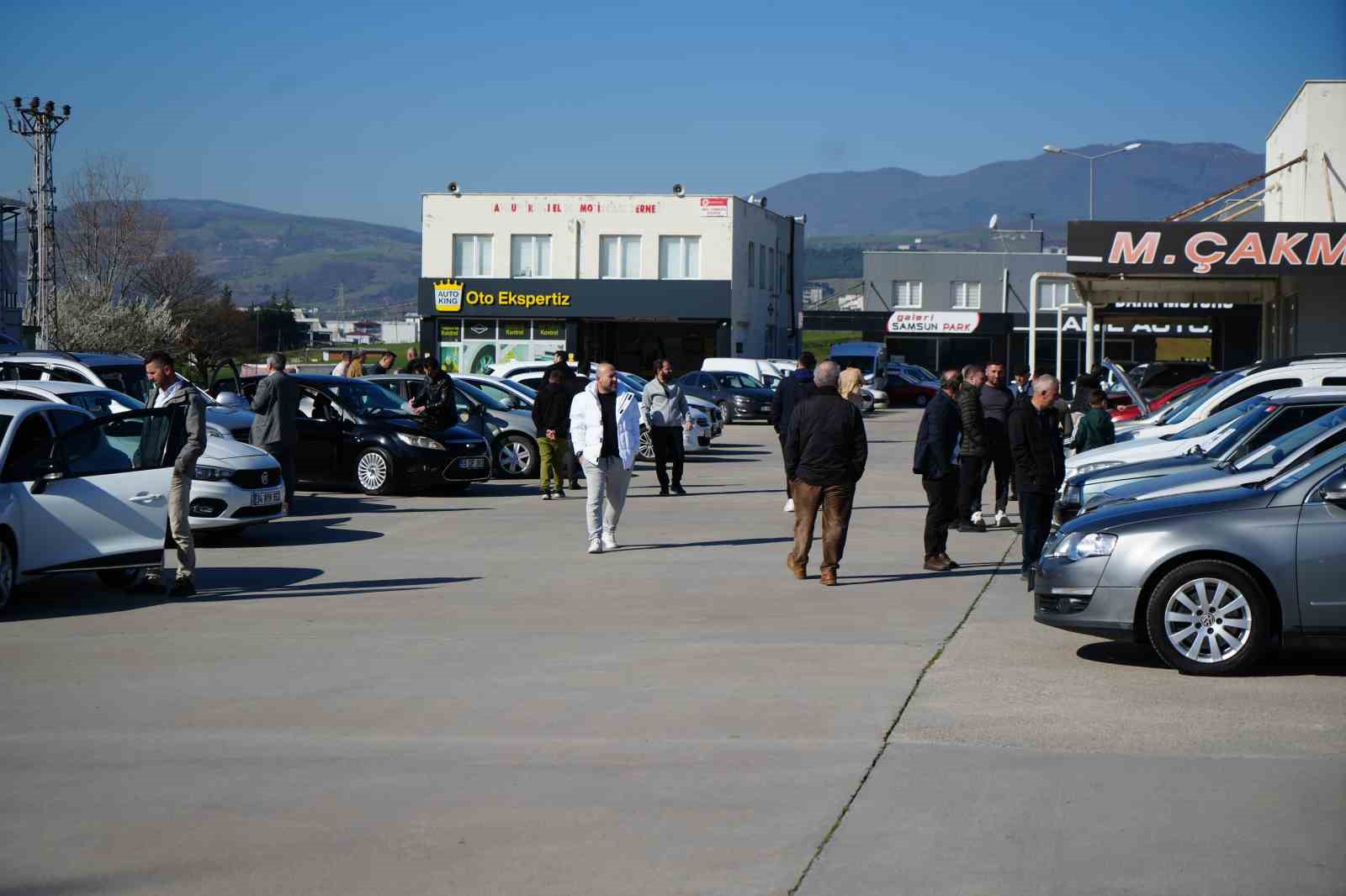 İkinci el otomobil piyasasında durgunluk
İkinci el otomobil piyasasında durgunluk