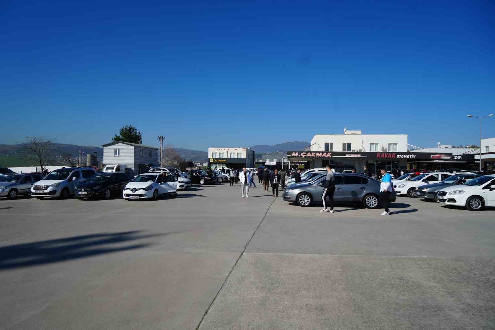 İkinci el otomobil piyasasında durgunluk
İkinci el otomobil piyasasında durgunluk