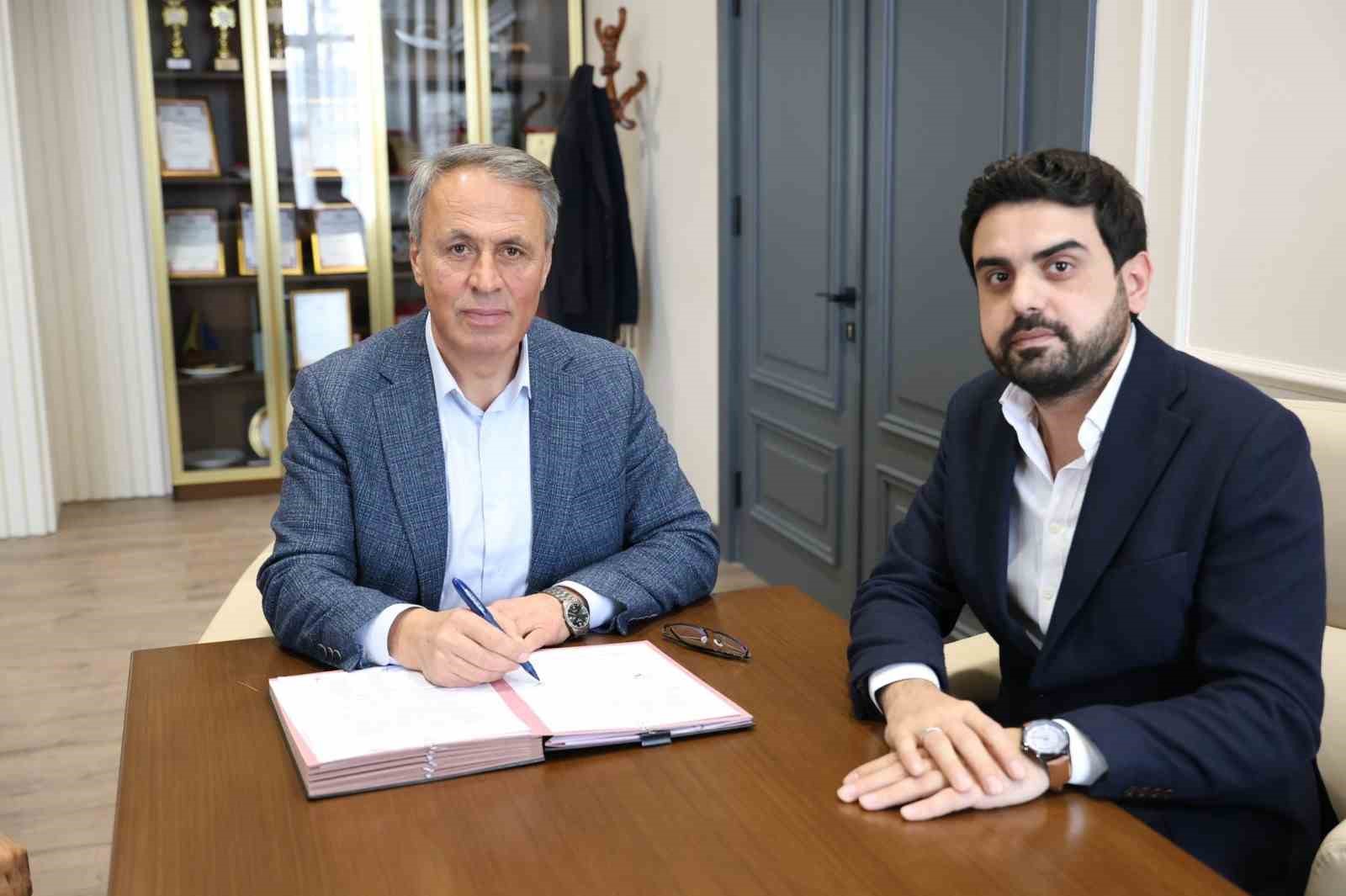 İlçe ekonomisine katkı sağlayacak yatırım: 250 milyonluk tesis için imzalar atıldı
