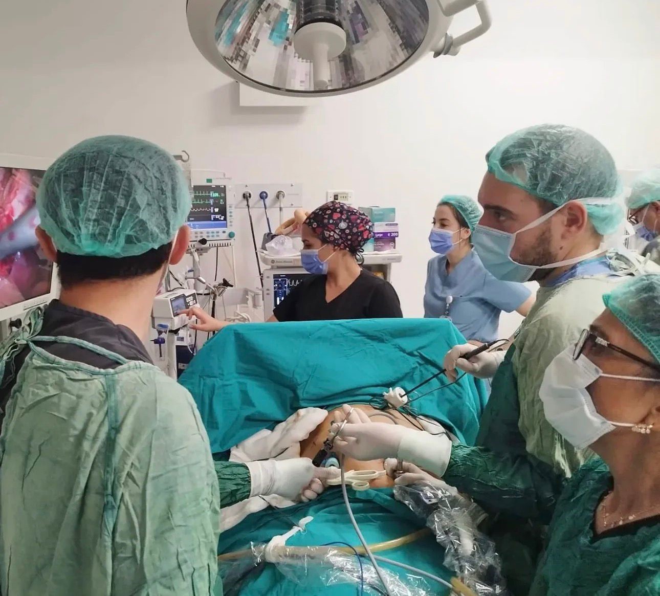 İlçe hastanesinde safra kesesi ameliyatı kapalı yöntem ile yapıldı
