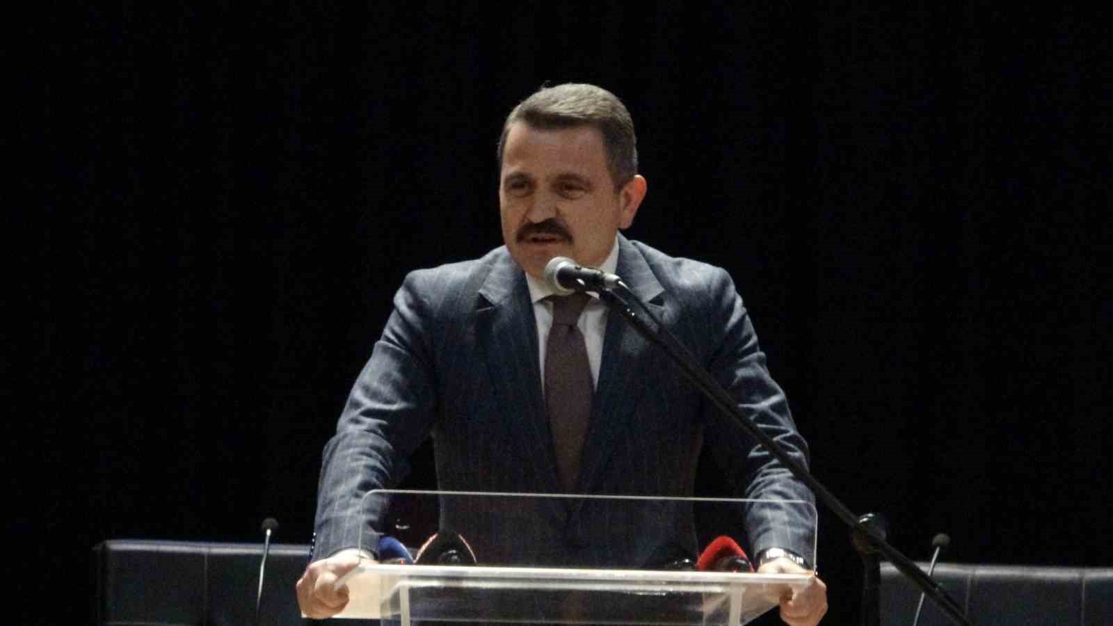 İletişim Başkan Yardımcısı Şahin: "Toplumların sağlıklı kararlar alabilmesi ve doğru yönlendirilebilmesi için güvenilir bilginin zamanında ve eksiksiz biçimde aktarılması elzemdir"
