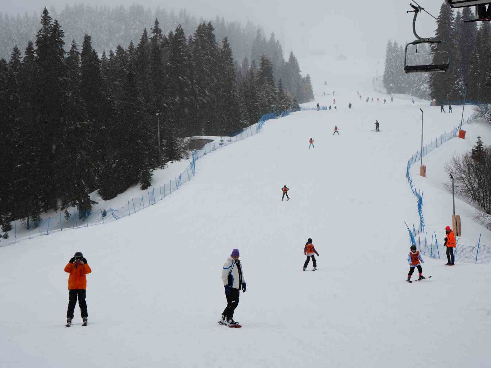 Ilgaz Dağı’na kayakseverler akın etti
