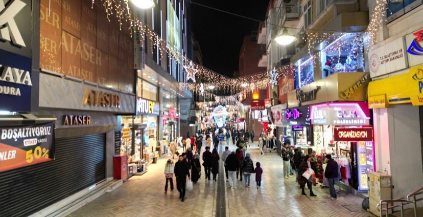 İlker Kazan: "Bazı organizasyon giderleri kamuoyundan gizlendi"
İlker Kazan: "Bazı organizasyon giderleri kamuoyundan gizlendi"