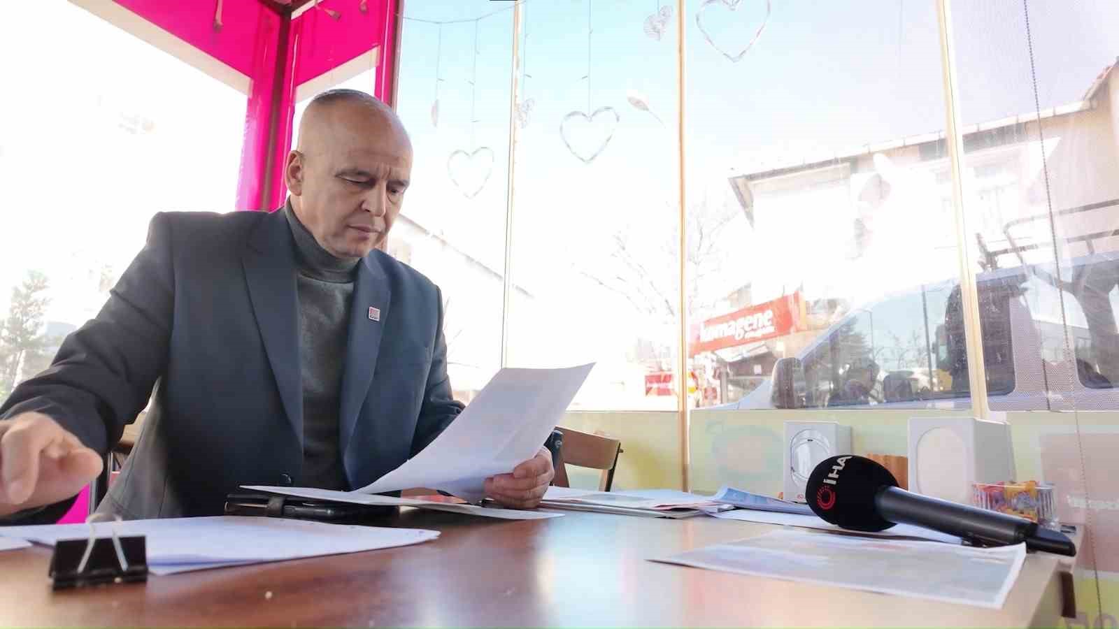 İmamoğlu’nu şikayet ettiği için evi kurşunlanmıştı: Pankartın kaldırılmamasına tepki gösterdi
