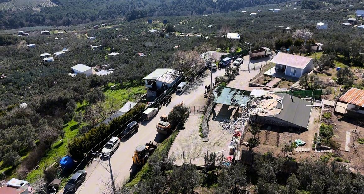 İmar barışına takılanlar, yıkımların durdurulmasını istiyor
İmar barışına takılanlar, yıkımların durdurulmasını istiyor