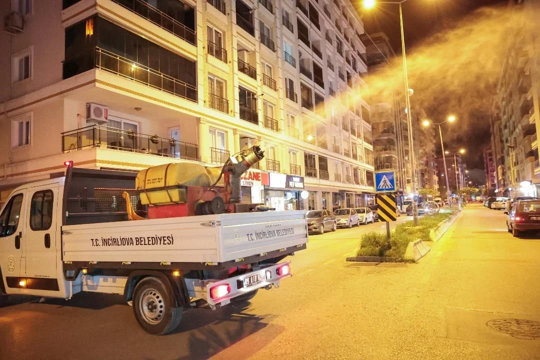 İncirliova’da sivrisinek ve haşereye karşı mesai sürüyor
