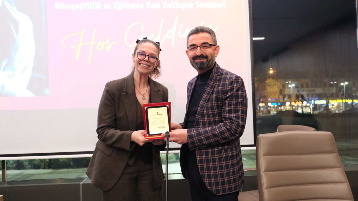 İnegöl Belediyesi’nden otizm farkındalığını arttıran seminer
