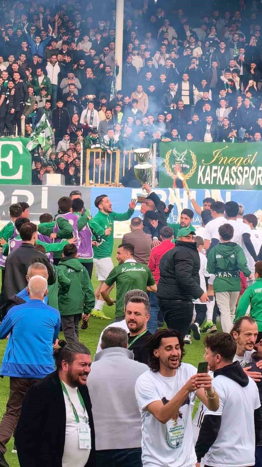 İnegöl Kafkas Spor Kulübü şampiyon oldu, 2. Lig’e yükseldi
