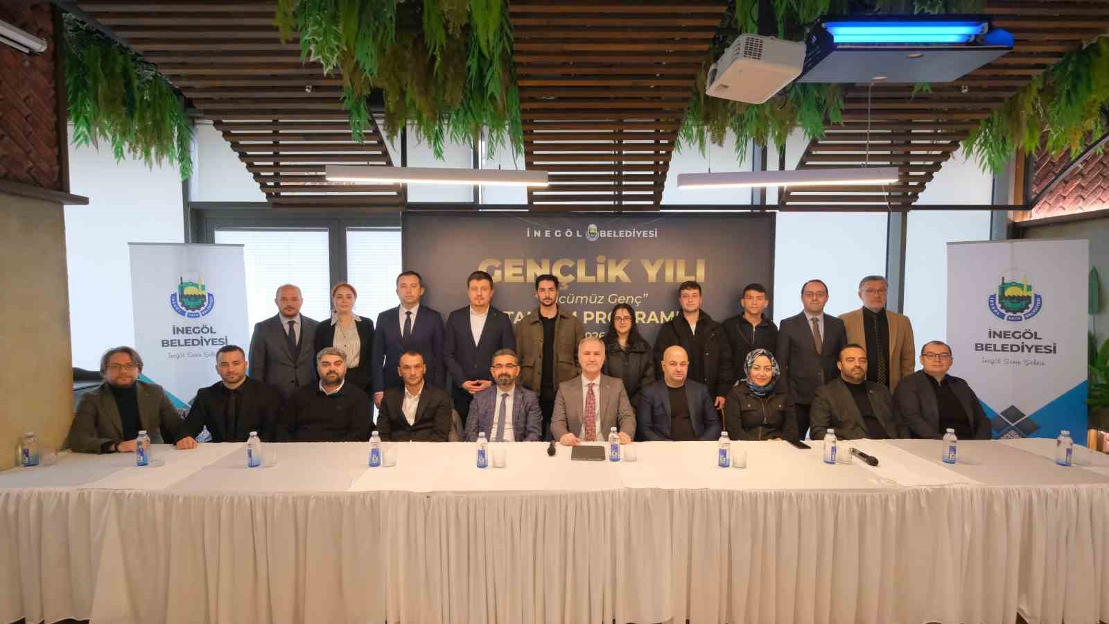 İnegöl’de 2026 "Gençlik Yılı" ilan edildi
İnegöl’de 2026 "Gençlik Yılı" ilan edildi