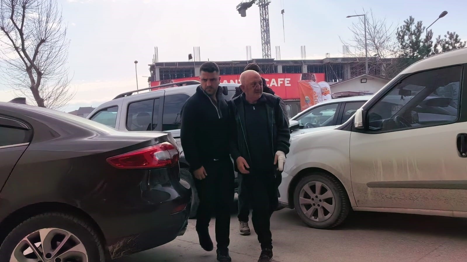 İnegöl’de aile kavgası kanlı bitti: Enişte tutuklandı
