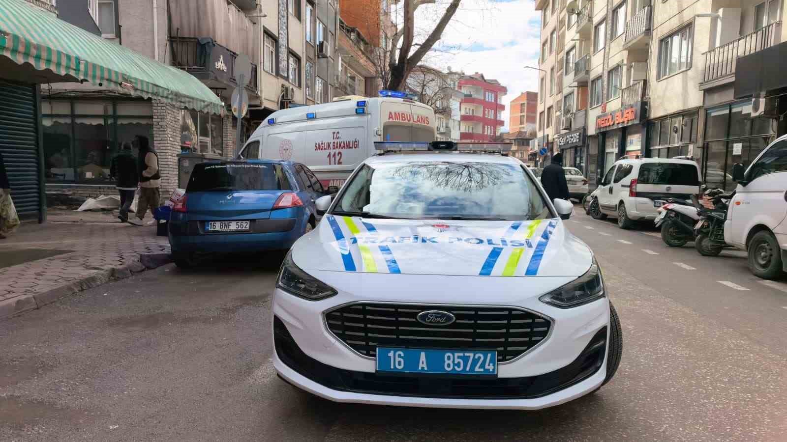 İnegöl’de genç adam evinde ölü bulundu
