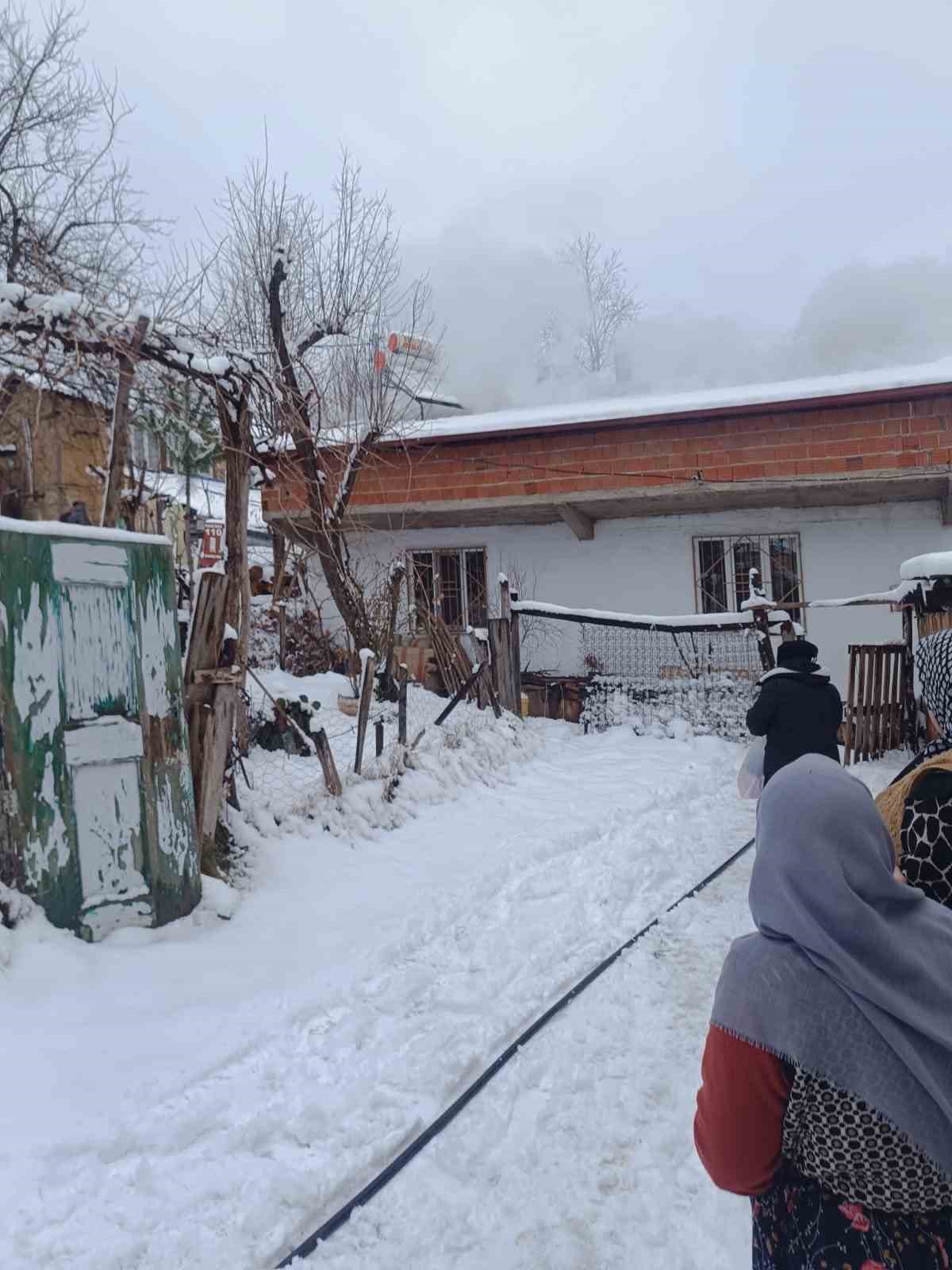 İnegöl’de yangın: 1 yaralı
