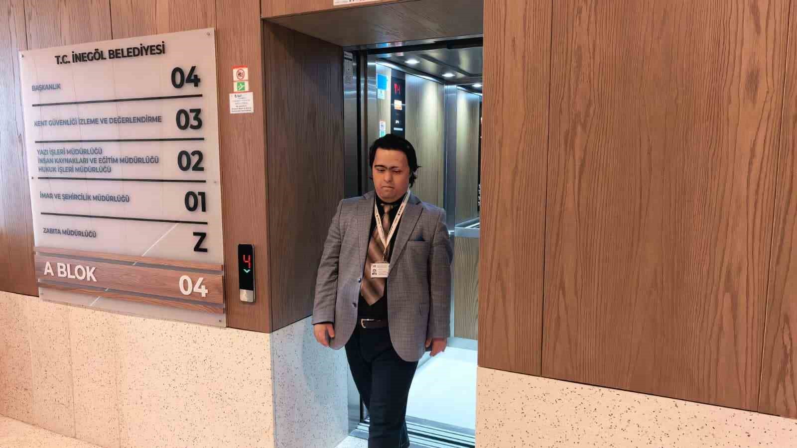 İnegöl’ün en özel başkanı
