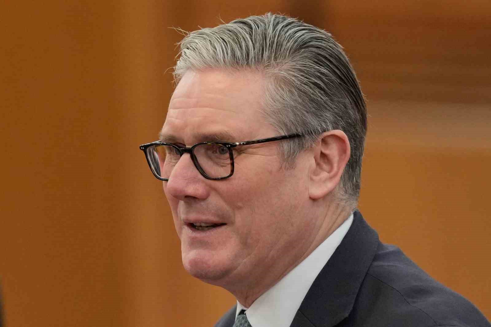 İngiltere Başbakanı Starmer’dan istifa çağrılarına yanıt: "Görevimden vazgeçmeyeceğim"
